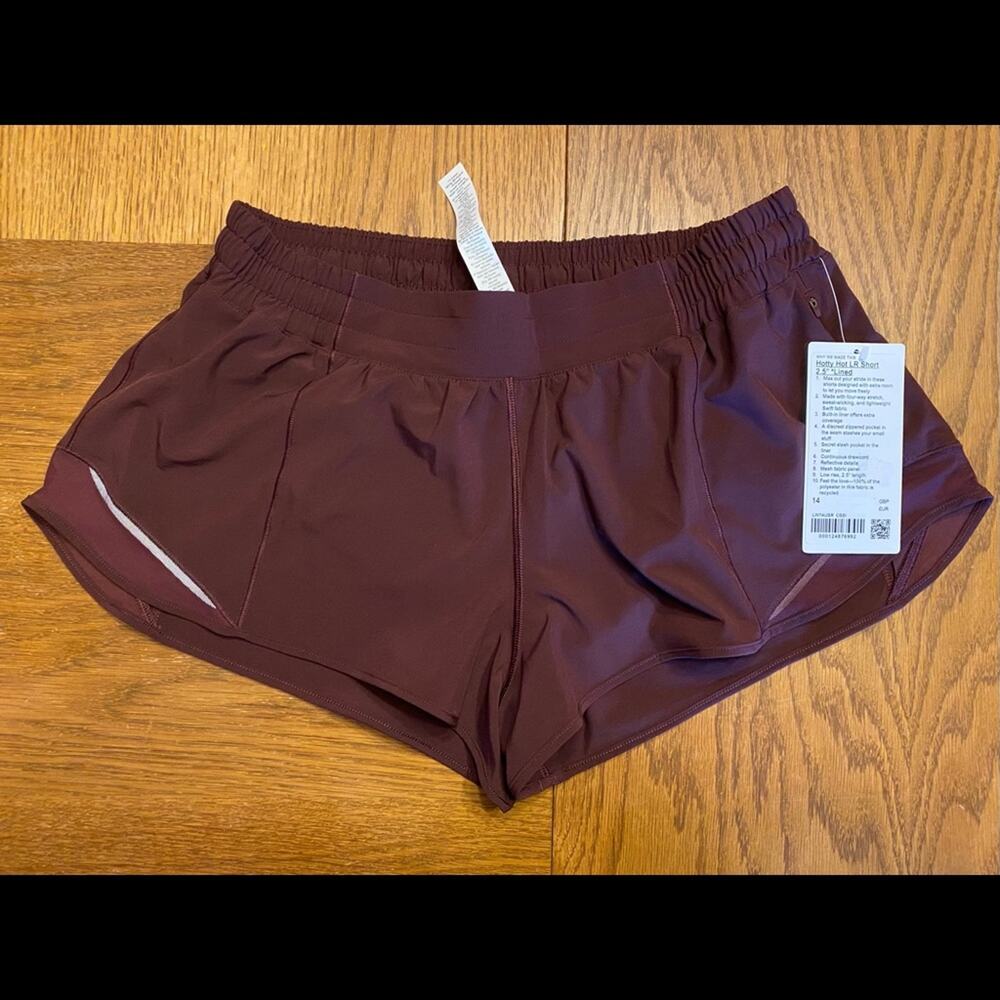 NWT Lululemon Hotty Hot LR Shorts 2.5” Sz 14 CSSI